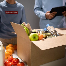 How to Get Started Volunteering with a Local Community Resource